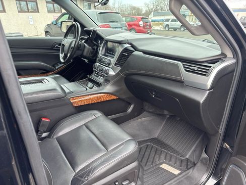 Used 2019 Chevrolet Suburban Premier image 46