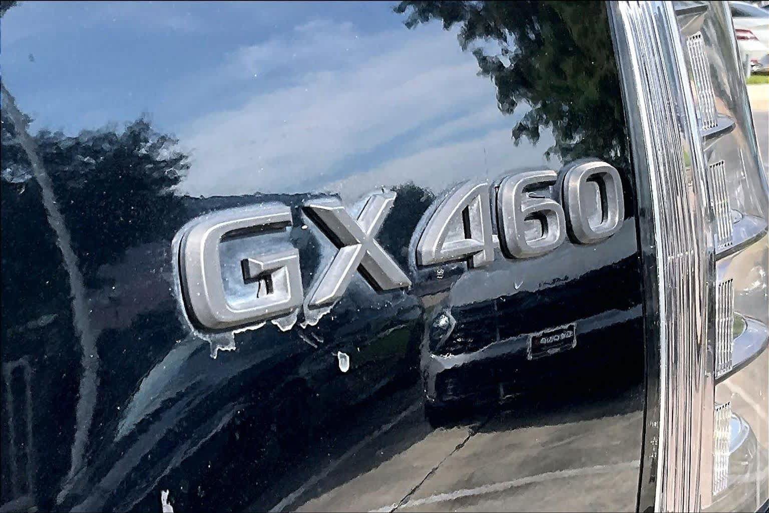 Used 2018 Lexus GX 460 Premium w/ Premium Package AWD/4WD image 29
