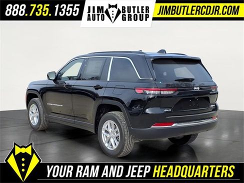 New 2025 Jeep Grand Cherokee Laredo X w/ Luxury Tech Group I image 3