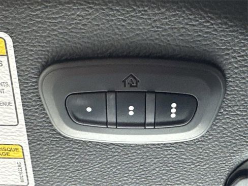 Used 2020 Jeep Wrangler Unlimited Sahara image 22