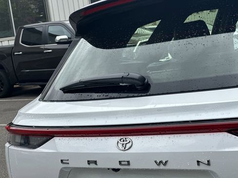 New 2026 Toyota Crown Signia AWD/4WD image 18