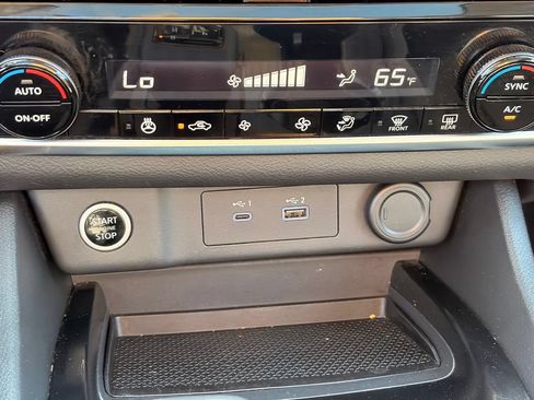Certified 2022 Nissan Rogue SV w/ SV Premium Package FWD image 26