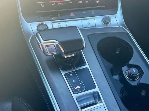 Used 2024 Audi A6 Premium Plus image 17