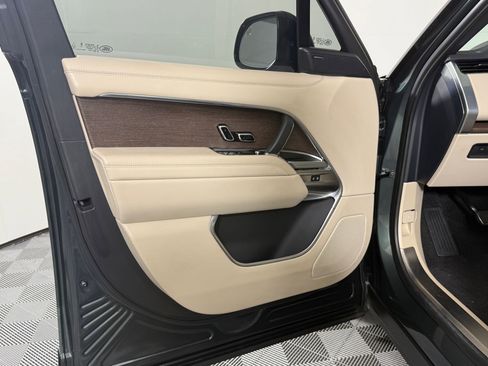 Certified 2024 Land Rover Range Rover SE AWD/4WD image 22