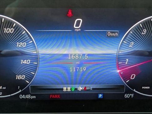 Used 2025 Mercedes-Benz GLE 350 4MATIC image 9