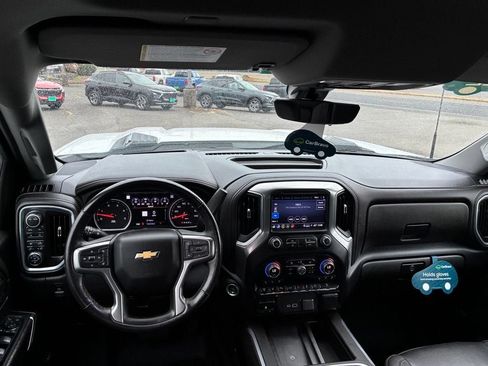 Used 2022 Chevrolet Silverado 3500 LTZ w/ LTZ Premium Package AWD/4WD image 19