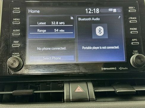 Used 2021 Toyota RAV4 XLE w/ Convenience Package AWD/4WD image 17