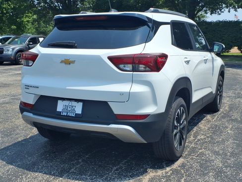 Used 2022 Chevrolet TrailBlazer LT w/ Convenience Package AWD/4WD image 3