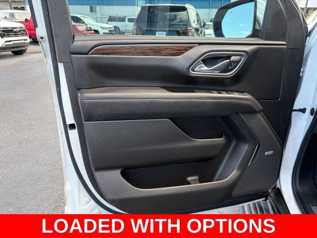 Used 2023 Chevrolet Tahoe Premier w/ LPO, Illumination Package AWD/4WD image 12