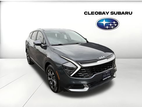 Used 2024 Kia Sportage EX image 1