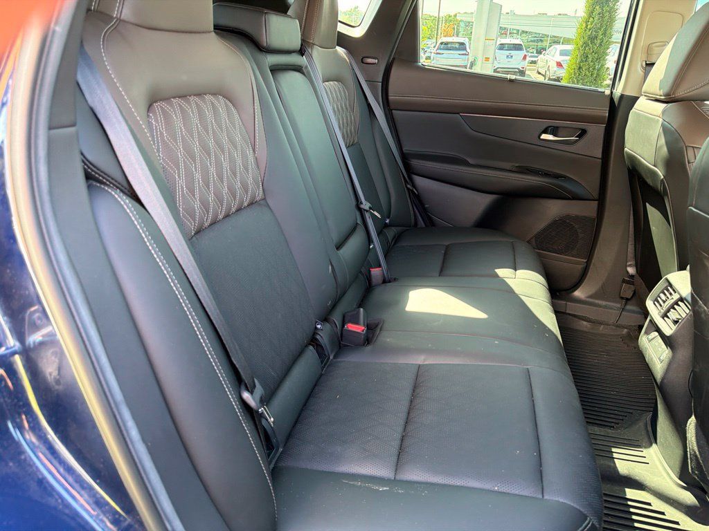 Used 2025 Nissan Murano Platinum w/ Cargo Package AWD/4WD image 10