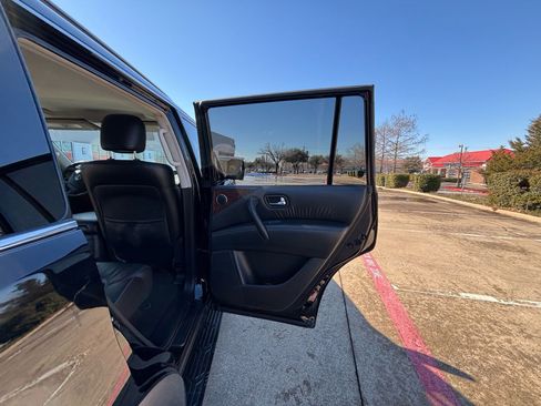 Used 2018 Nissan Armada SL w/ Premium Package image 19