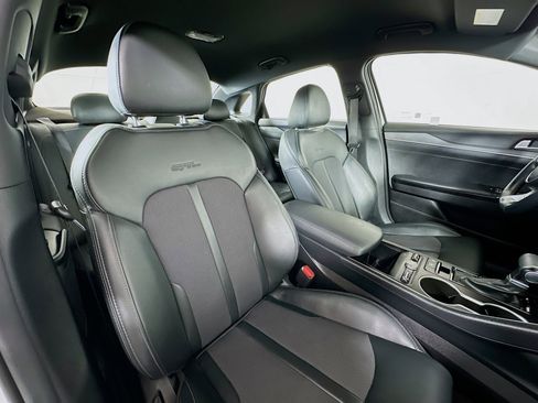 Used 2024 Kia K5 GT-Line image 27