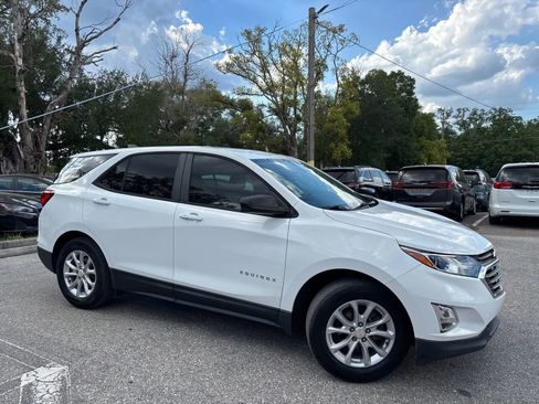 Used 2020 Chevrolet Equinox LS FWD image 6