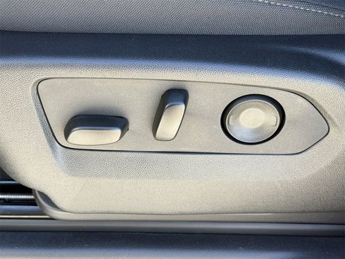 New 2026 Chevrolet Silverado 1500 LT image 23