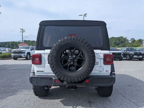 Used 2024 Jeep Wrangler Unlimited Sport AWD/4WD image 7