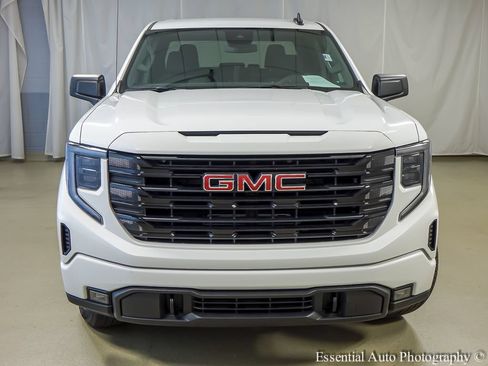 Used 2025 GMC Sierra 1500 Elevation AWD/4WD image 5