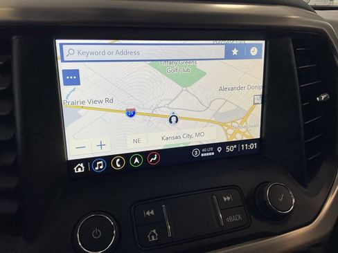 Used 2021 GMC Acadia Denali w/ Denali Ultimate Package image 17