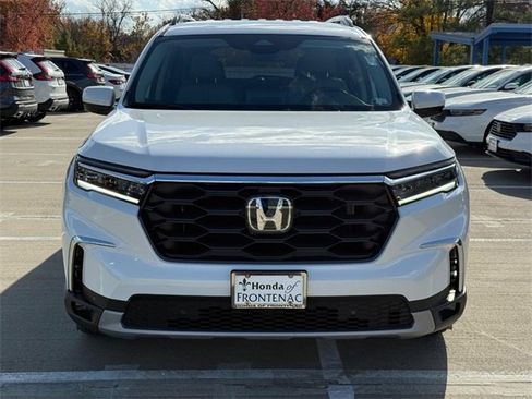 Certified 2025 Honda Pilot EX-L image 9