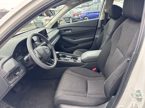 Certified 2023 Honda Accord EX image 3