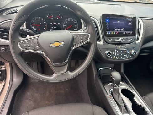 Certified 2024 Chevrolet Malibu LT image 16