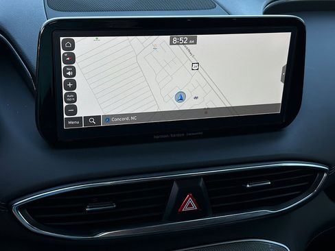 Certified 2023 Hyundai Santa Fe SEL w/ Premium Package image 13