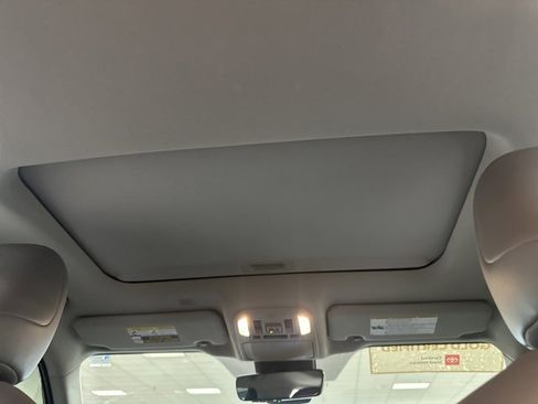 Certified 2020 Toyota Highlander Limited image 26