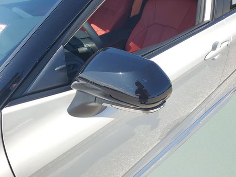 Used 2026 Toyota Camry XSE FWD image 28