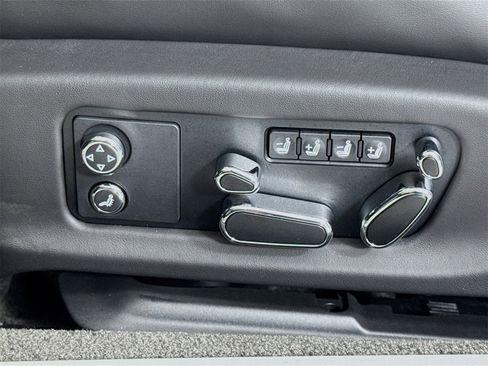 Certified 2023 Bentley Continental GT Azure image 20