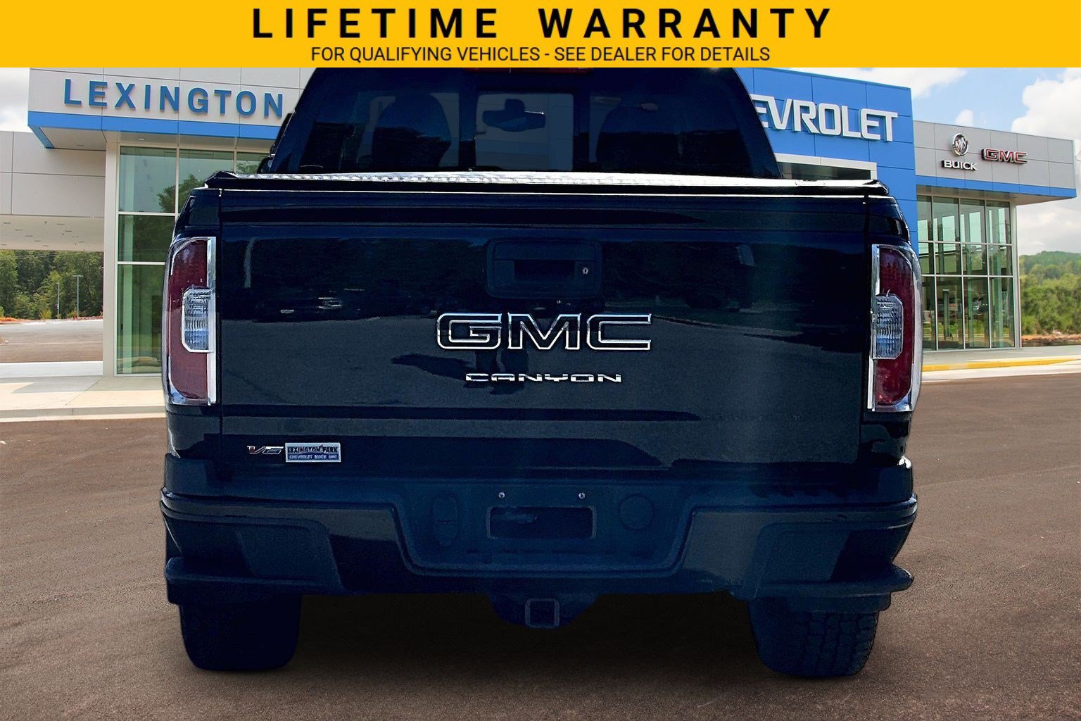 Certified 2022 GMC Canyon Elevation w/ Trailering Package RWD image 4