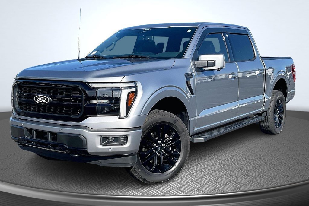 Used 2025 Ford F150 Lariat w/ Equipment Group 501A Mid AWD/4WD image 3