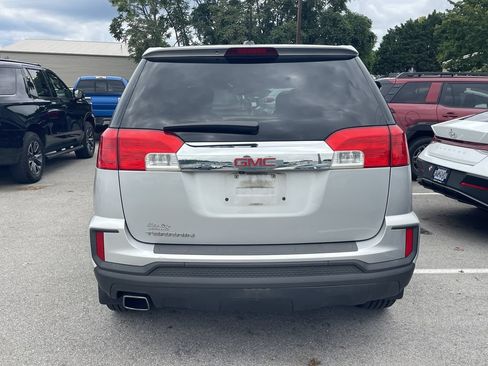 Used 2017 GMC Terrain SLE FWD image 6