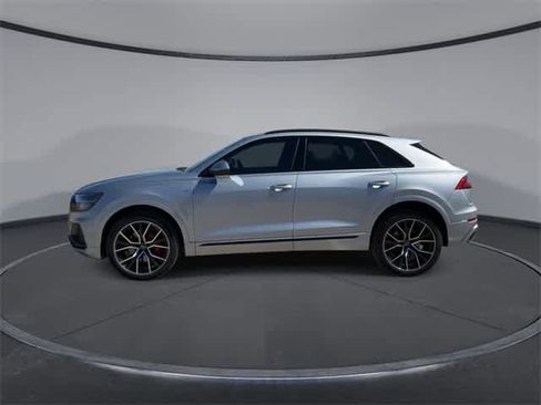 Used 2023 Audi Q8 Premium Plus w/ Premium Plus Package image 5