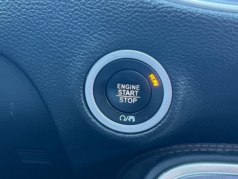 Used 2017 Dodge Challenger R/T Scat Pack image 25