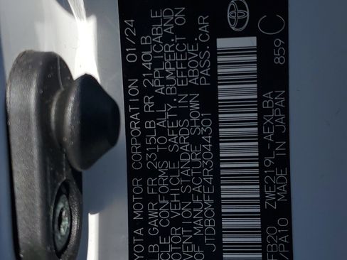 Used 2024 Toyota Corolla LE image 29