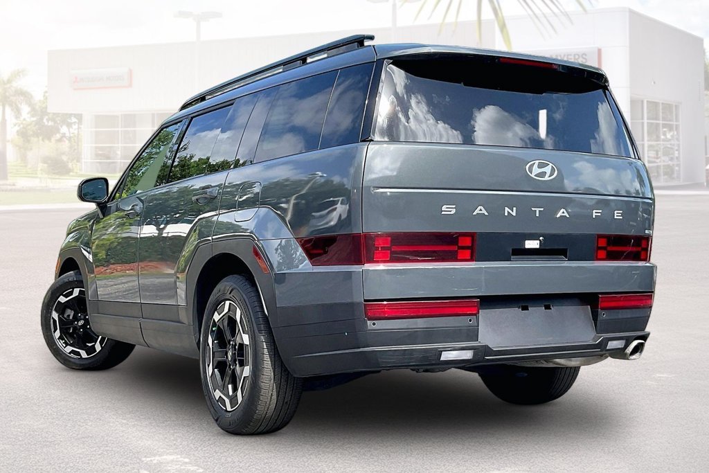 Used 2025 Hyundai Santa Fe SEL AWD/4WD image 31