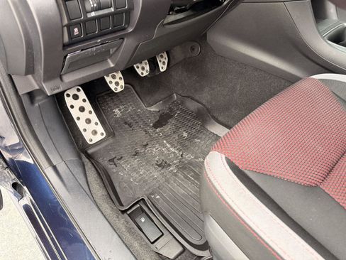 Used 2020 Subaru Impreza 2.0i Sport image 16