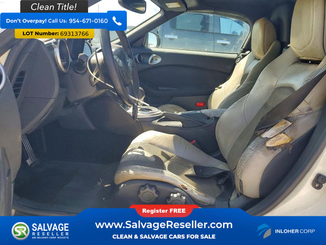Used 2014 Nissan 370Z Touring w/ Navigation Package RWD image 9