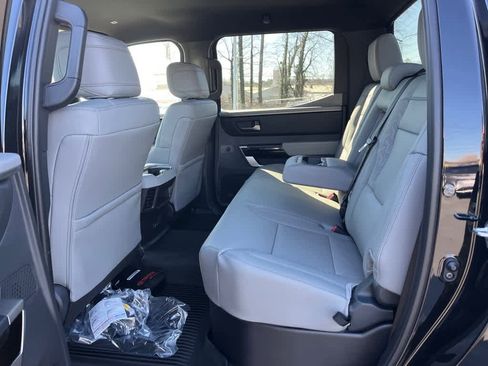 New 2025 Toyota Tundra Limited image 8
