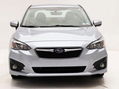 Used 2017 Subaru Impreza 2.0i Premium image 5