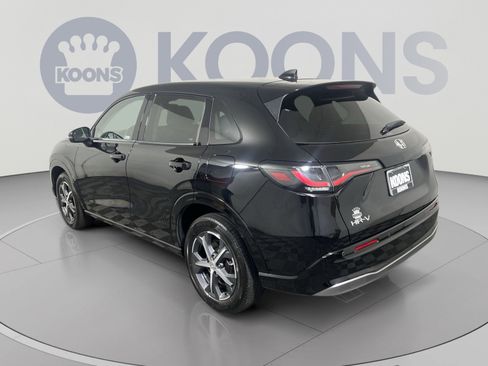 Used 2023 Honda HR-V EX-L image 8