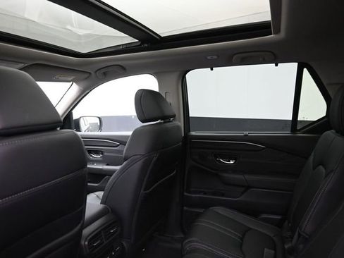 New 2026 Honda Pilot Touring image 20