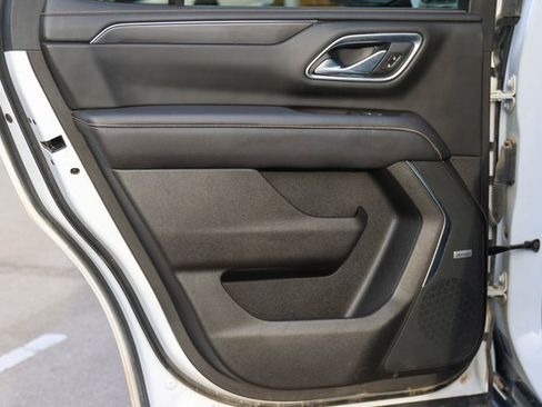 Used 2021 GMC Yukon AT4 w/ Rear Media and Nav Package image 15