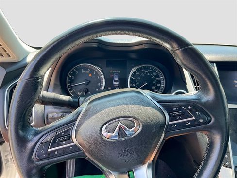 Used 2022 INFINITI Q50 Luxe w/ Cargo Package image 11