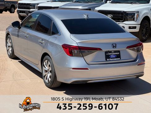 Used 2022 Honda Civic LX image 8