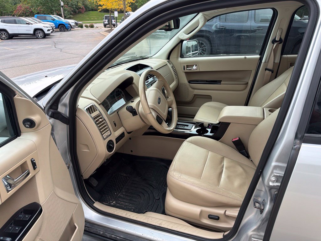 Used 2009 Ford Escape Limited AWD/4WD image 7