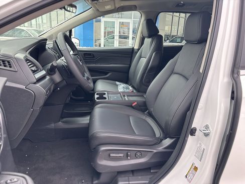New 2026 Honda Odyssey EX-L image 10