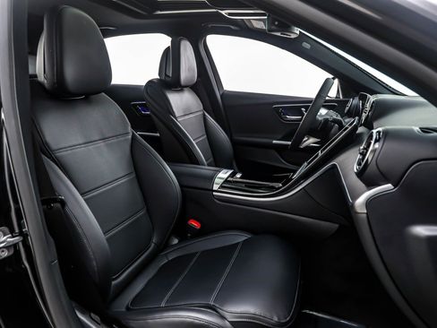 New 2026 Mercedes-Benz C 300 Sedan image 7