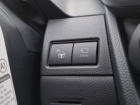 New 2026 Toyota Prius Limited image 30