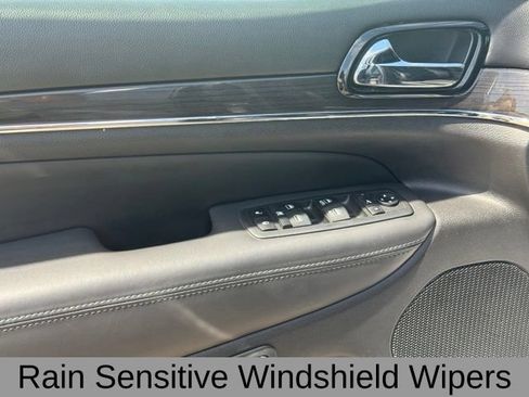 Certified 2019 Jeep Grand Cherokee Overland AWD/4WD image 14